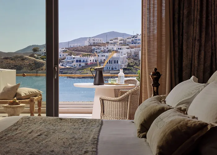 Kythnos Bay Hotel